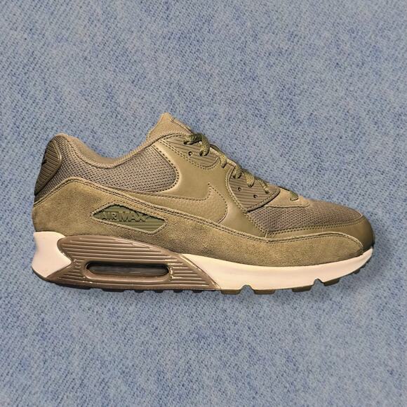 Nike Air Max 90 Men’s Olive Green Sneakers - Size 11.5 - Picture 2 of 7